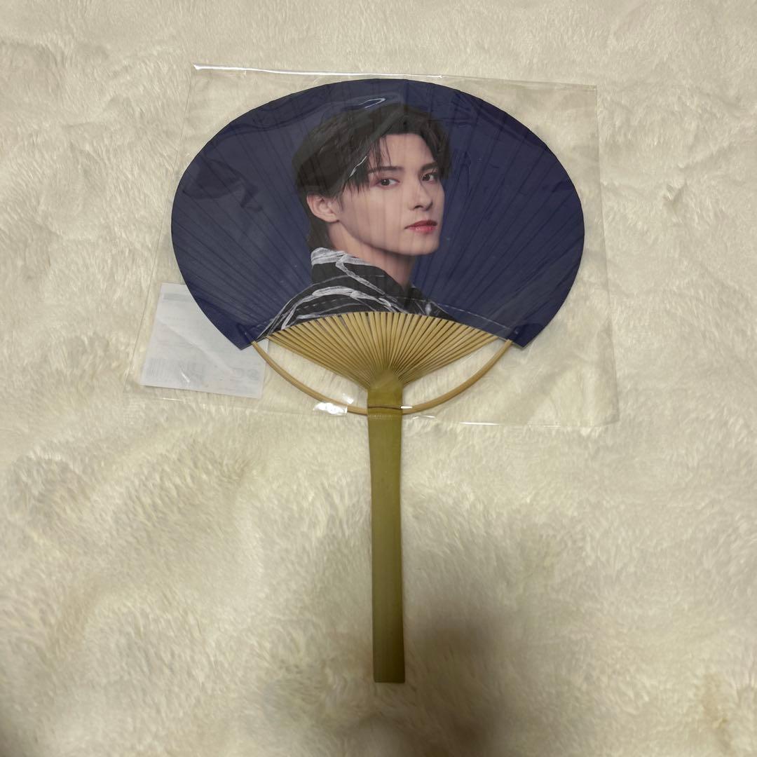 JO1 川西拓実 木全翔也 うちわ まとめ売り