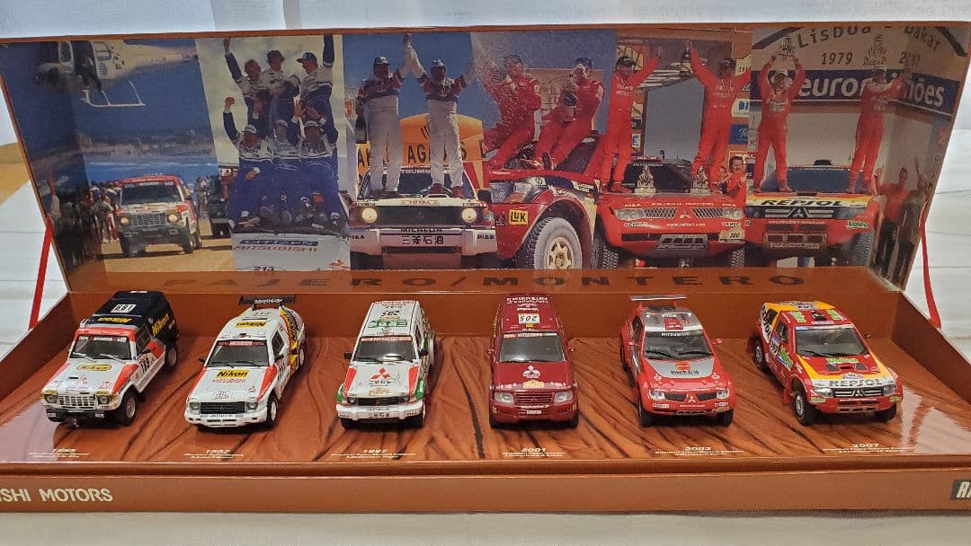 三菱パジェロ ダカールラリー優勝車 ミニカー6台セット