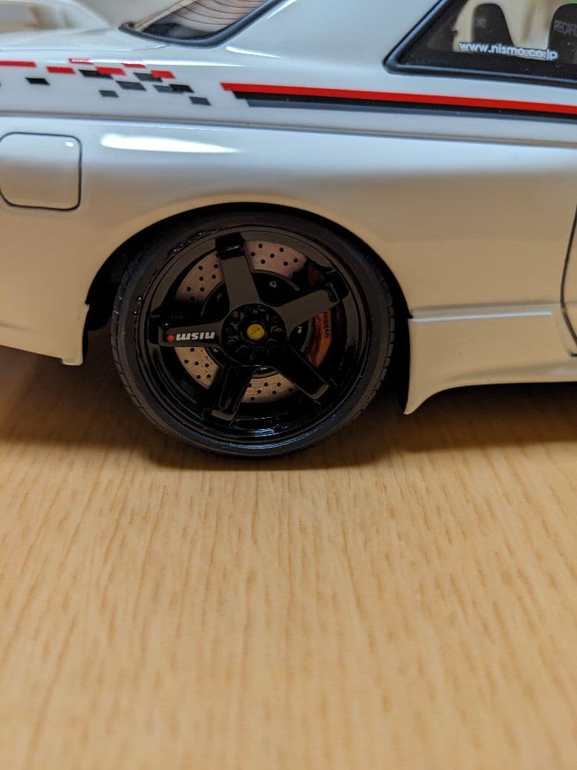 イグニッションモデル1/18ニッサンスカイラインGT-RニスモR32 限定54台