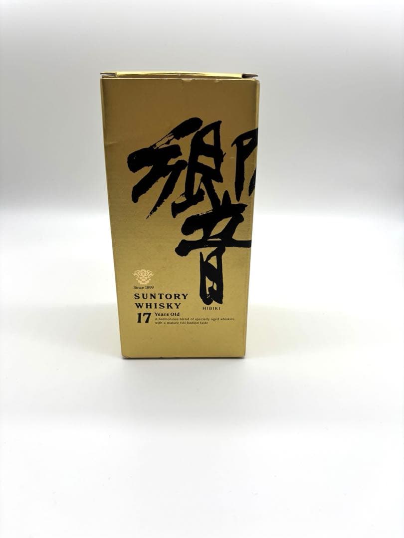 山崎 18年 響 17年　空瓶1本・箱1箱　セット販売