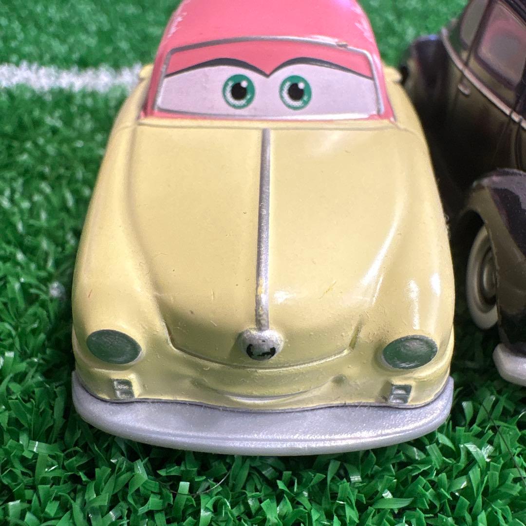 トミカカーズ　ジュニア　ルイーズ　リバー　スモーキー　4台セット