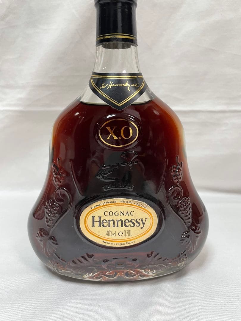 0105 Hennessy X.O 金キャップ 700ml 箱あり