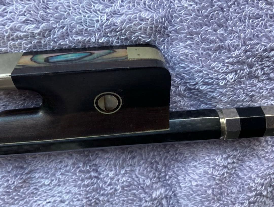 コントラバス　カーボン弓•フレンチ式(手作りケース入り)