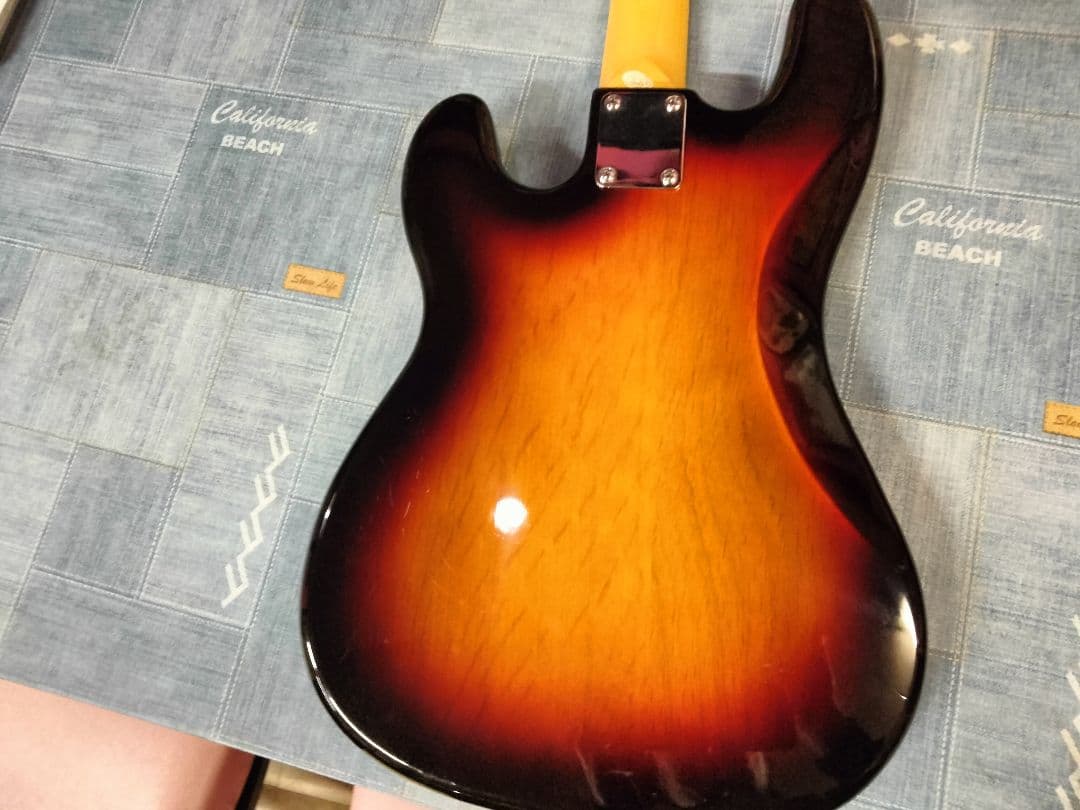 送料無料！Photo Genic/フォトジェニック/エレキベース/美品