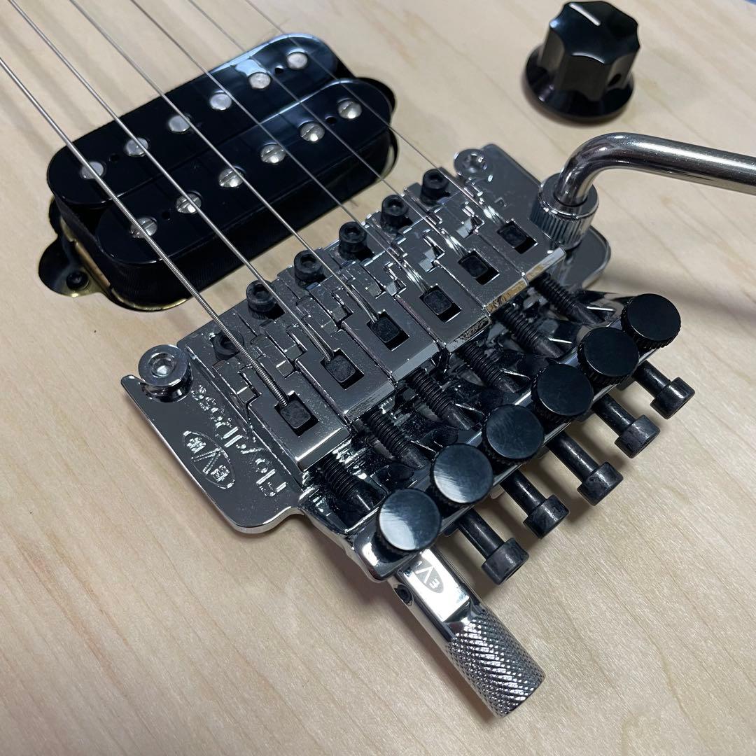 EVH 5150 改 カスタムベースに VAN HALEN