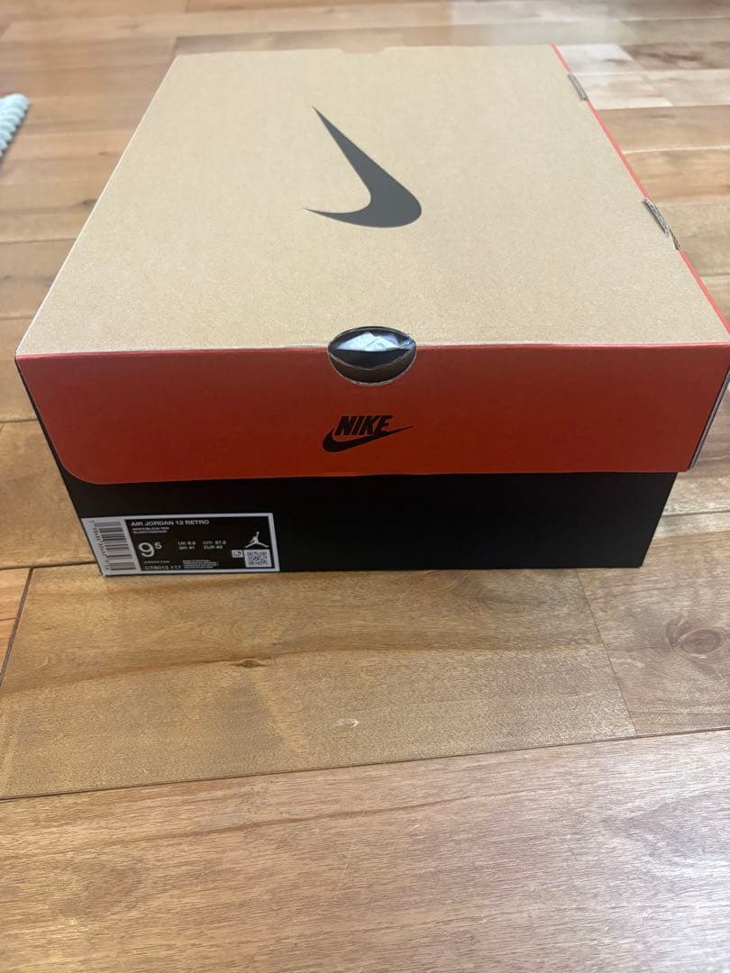 Air Jordan 12 ホワイト/ブラック 23