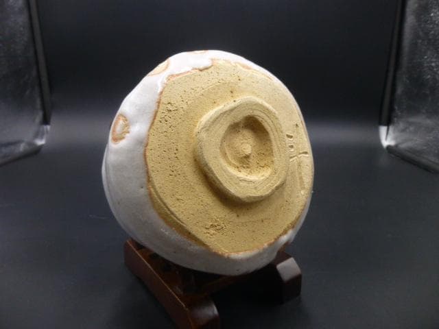 斗出庵（人間国宝 荒川豊蔵） 識箱　志野茶碗／銘「風声」／共箱・共布