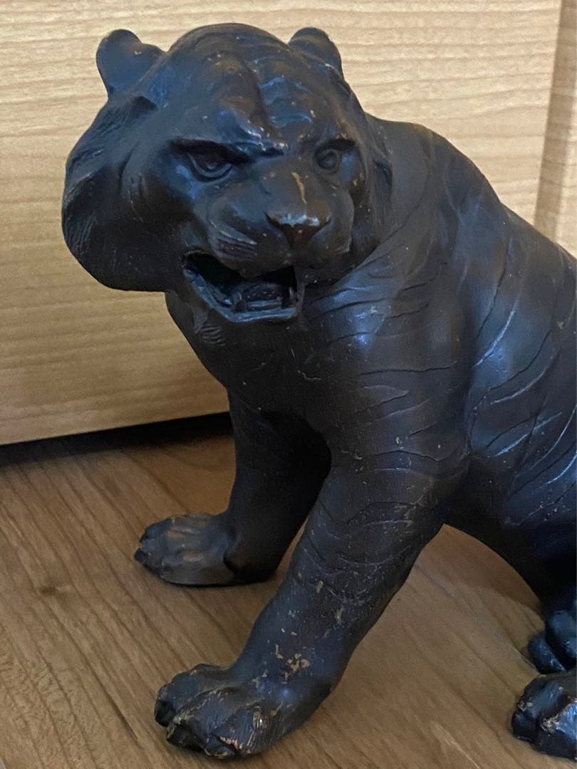 虎置物干支銅器製トラ在名 骨董品