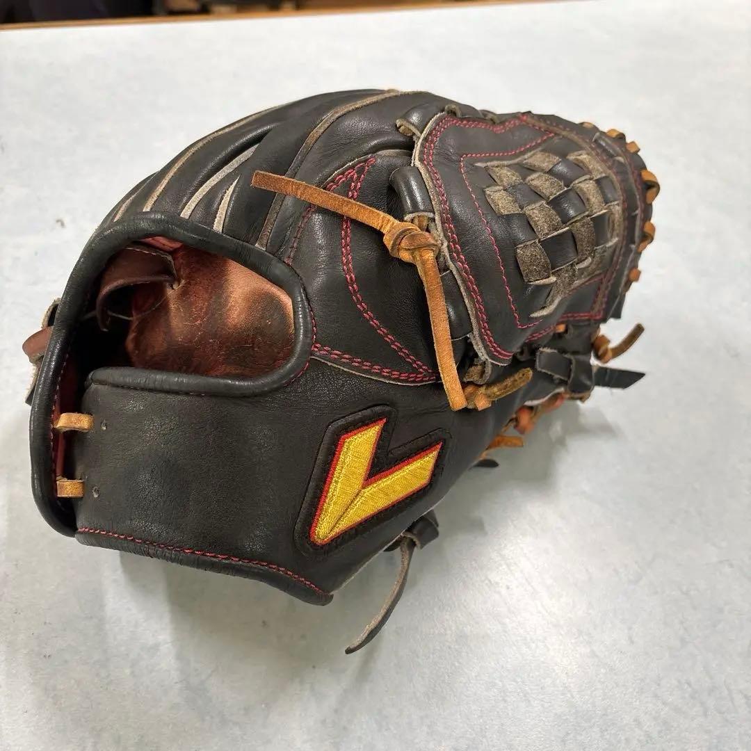 L 黒 右投げ用グローブ 編み込みデザイン