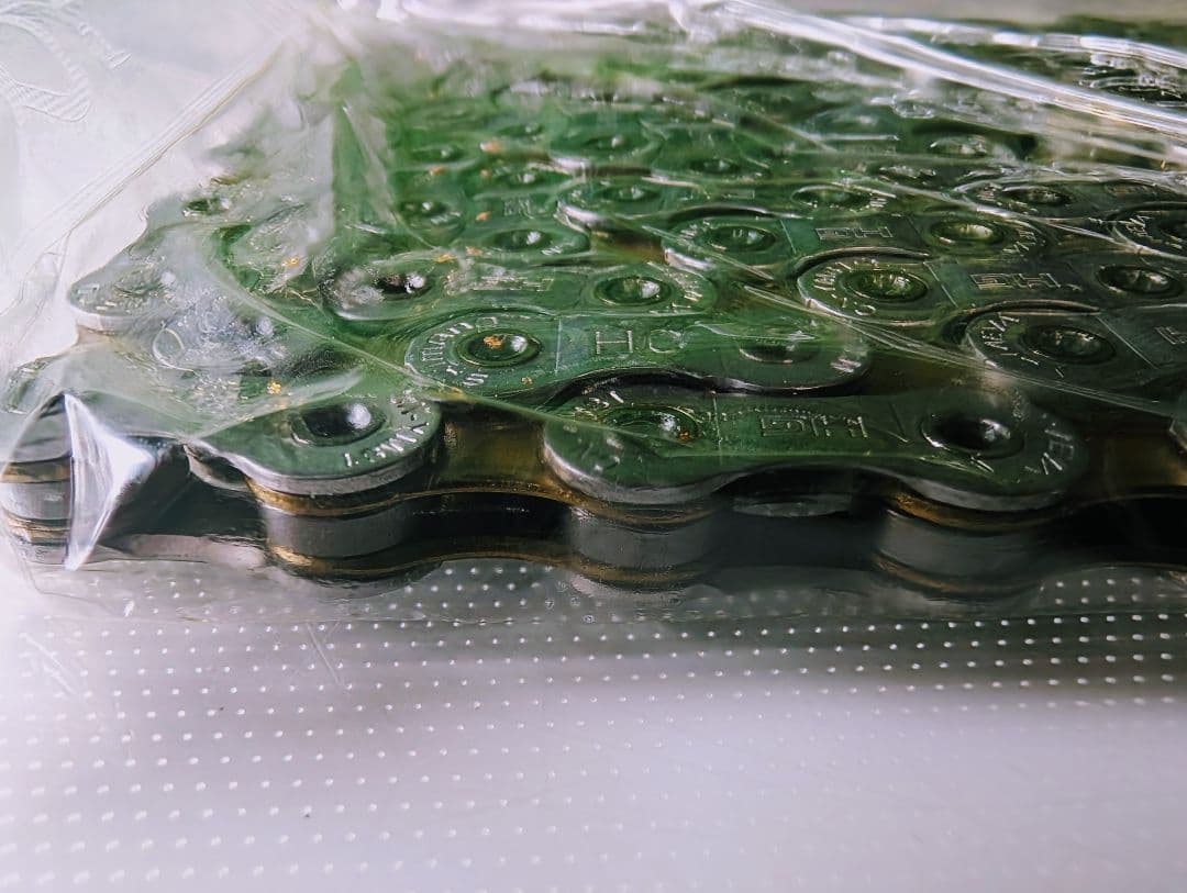 SHIMANO　シマノ　 YUMEYA CN-YM81 9s チェーン