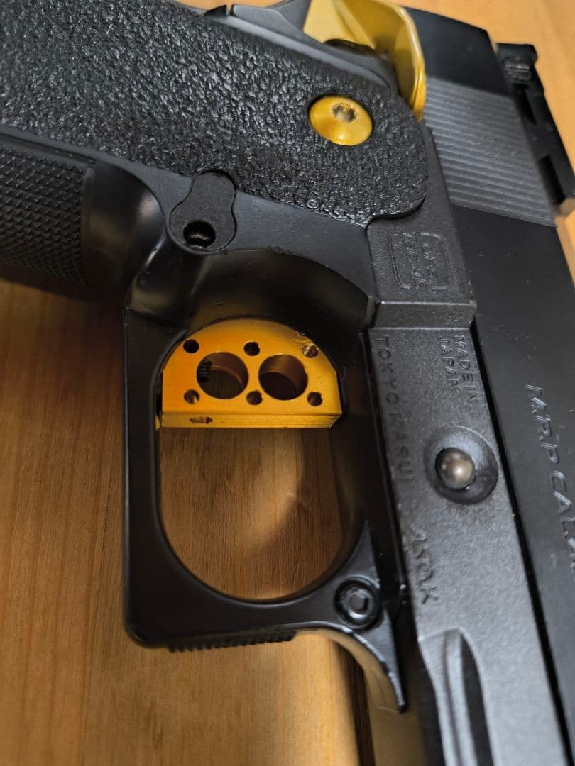 東京マルイ　ハイキャパ(HI-CAPA)ゴールドマッチカスタム　マガジン×2