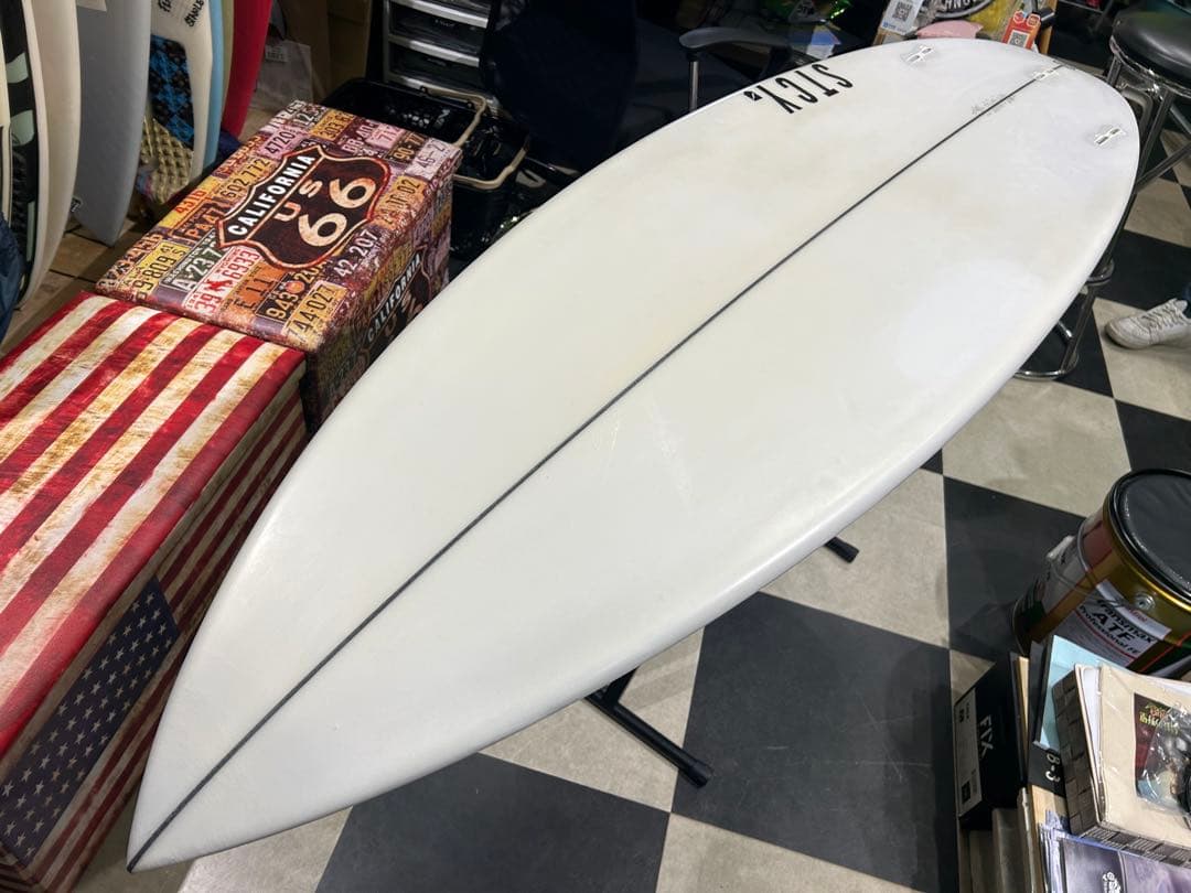 ステーシーサーフボード　ZEEK 5.9中古