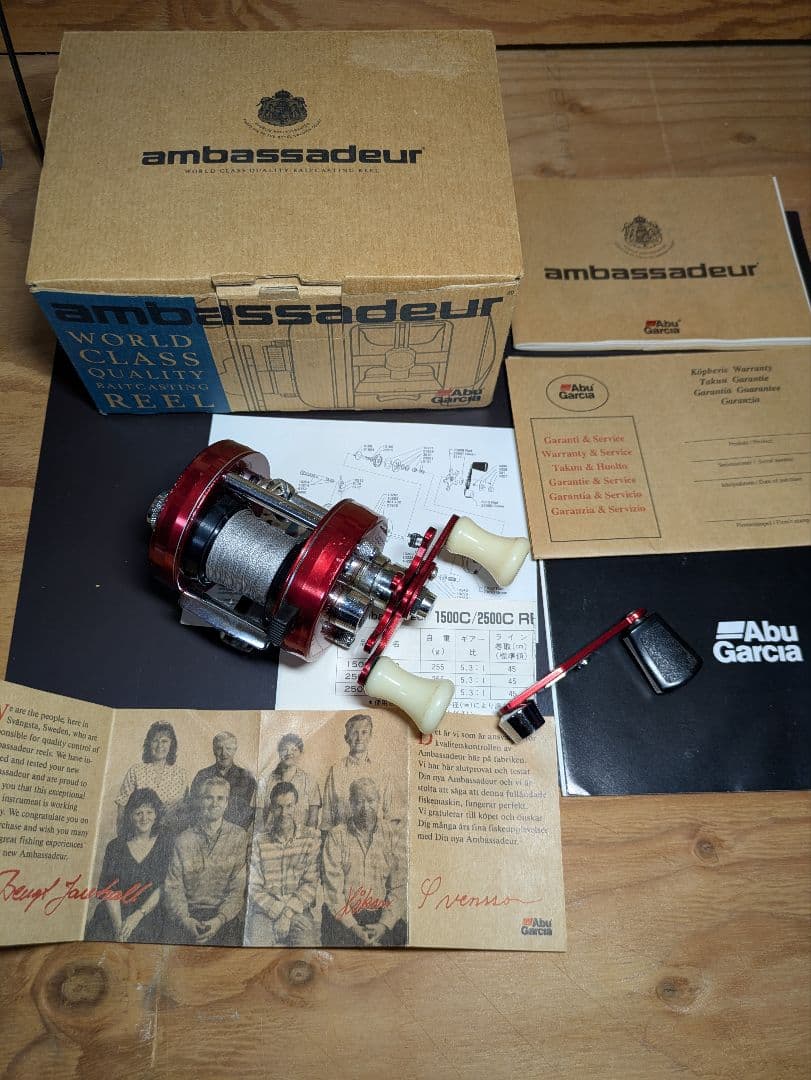 リール Abu Garcia Ambassadeur 2500C red