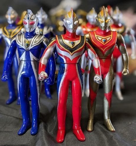 ウルトラマンガイア＆登場怪獣・宇宙人（バンダイ）ソフビフィギュア26体セット＋2