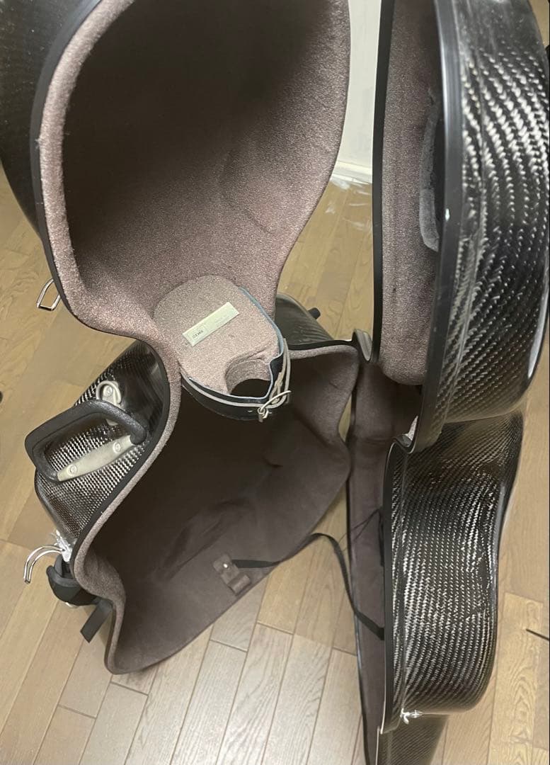 伝統と信頼のドイツGEWA製カーボン チェロケース、フラッグシップモデル。