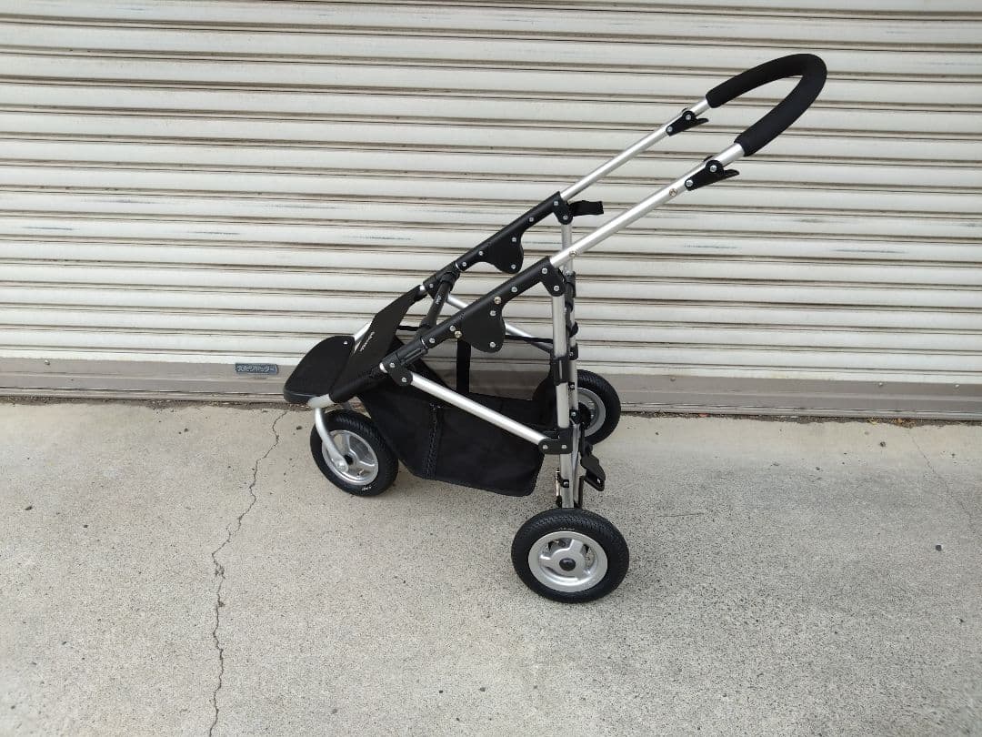 美品？　AirBuggy　エアバギー　ペットカート　フレーム　送料込　神奈川