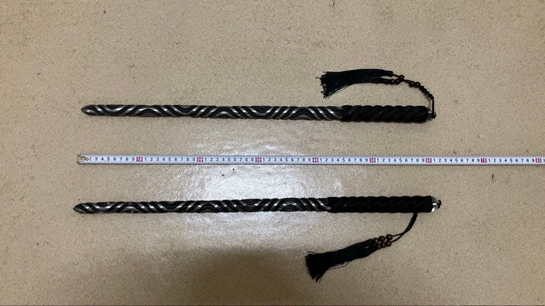 鉄鞭 鋼鞭 双鞭 カリ 中国武術功夫カンフー鉄鐧狼牙棒太極拳模擬刀模造刀漢剣漢刀