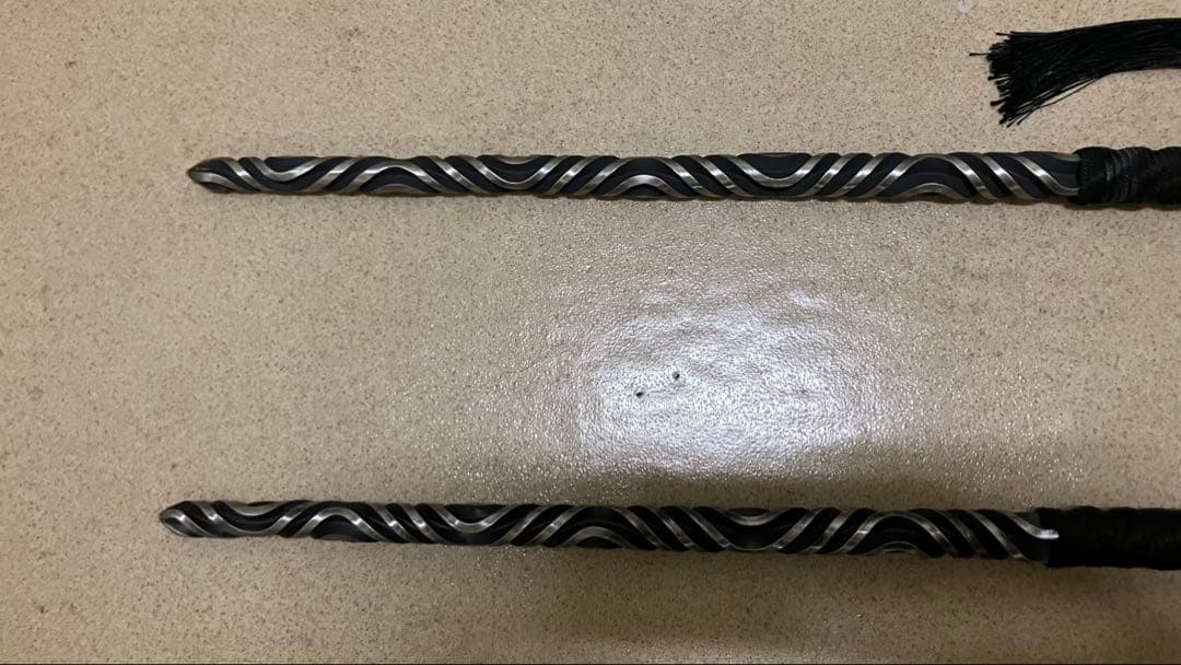 鉄鞭 鋼鞭 双鞭 カリ 中国武術功夫カンフー鉄鐧狼牙棒太極拳模擬刀模造刀漢剣漢刀