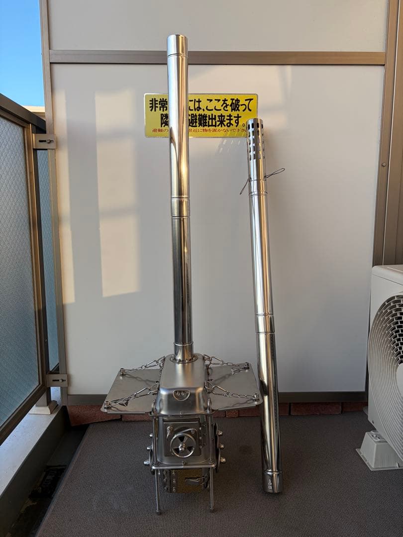 クラファンで1443%達成したFOCUS UNCLE 社 ステンレス製薪ストーブ