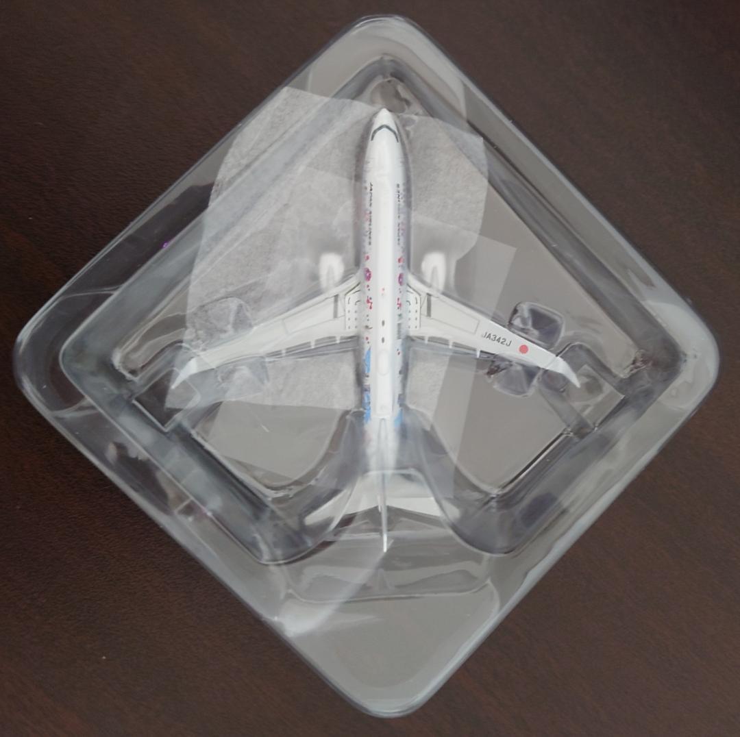 Phoenix JAL B737-846ガンダム Expo 2025 1:400
