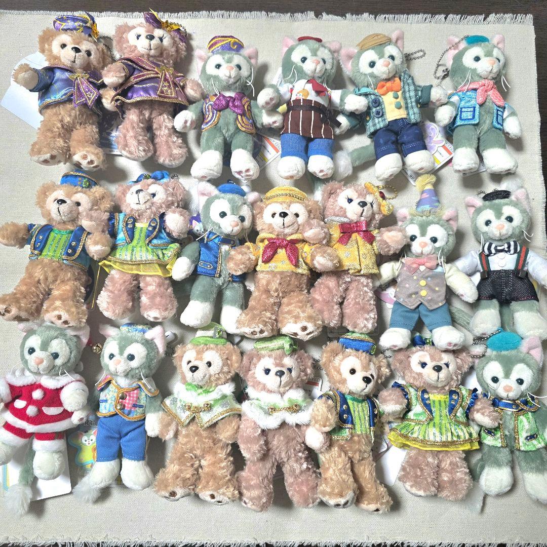 ダッフィー シェリーメイ ジェラトーニ ぬいぐるみバッジ まとめ売り 23体