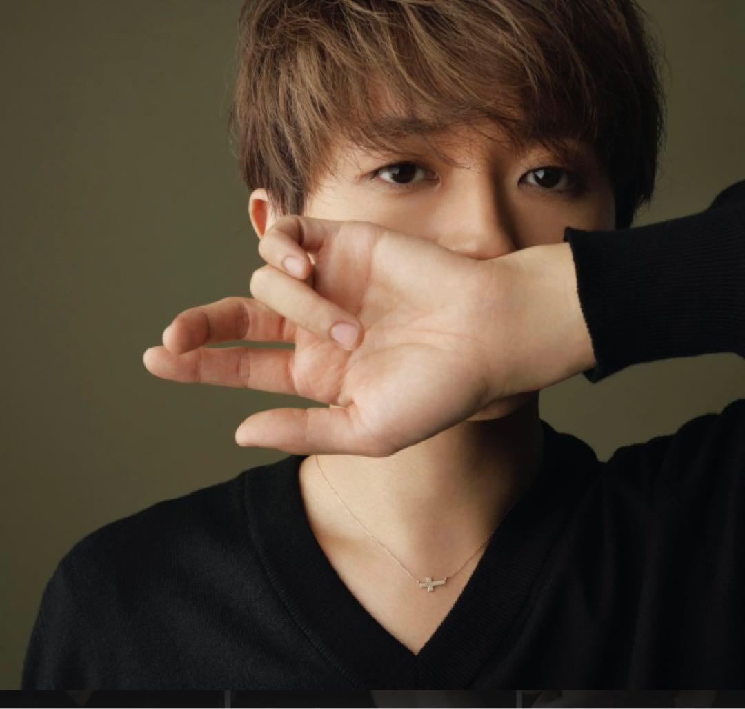 ソワレオー　soireeo 西島隆弘　Nissy ネックレス　K10 クロス