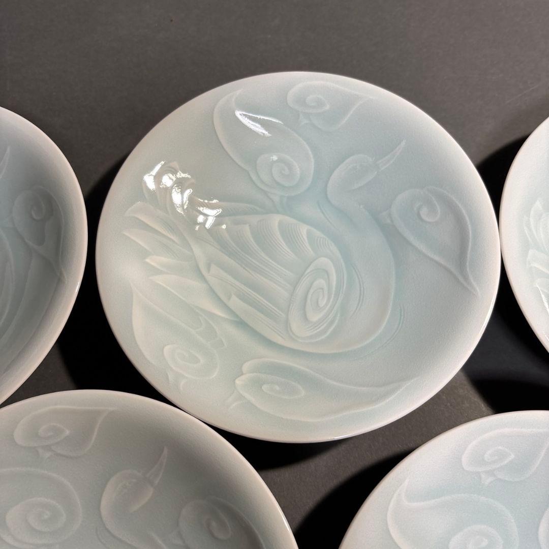 人間国宝　塚本快示　快山窯　青白磁　水鳥文　鉢　共箱