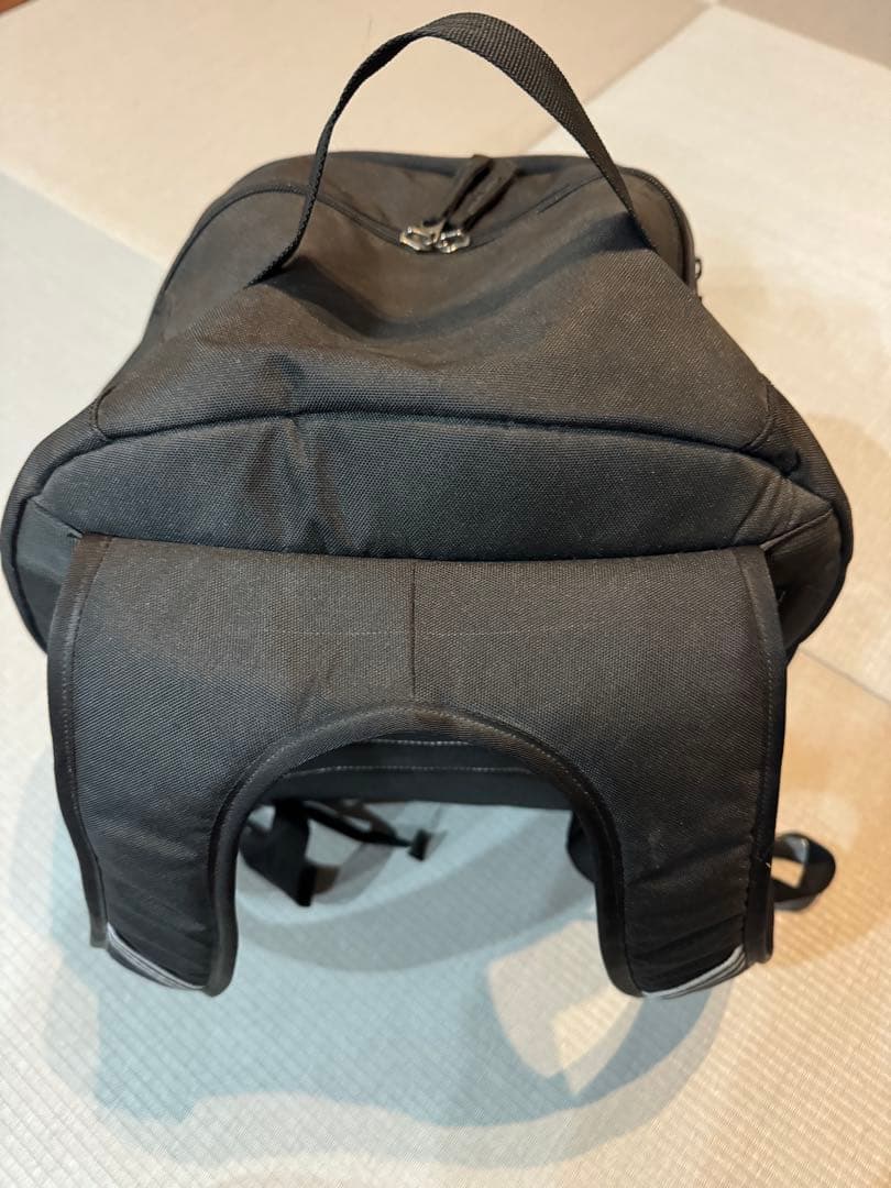 Salomon バックパック 黒