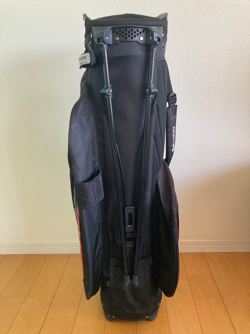 スリクソン　限定スタンドキャディバック　ヘッドカバー付