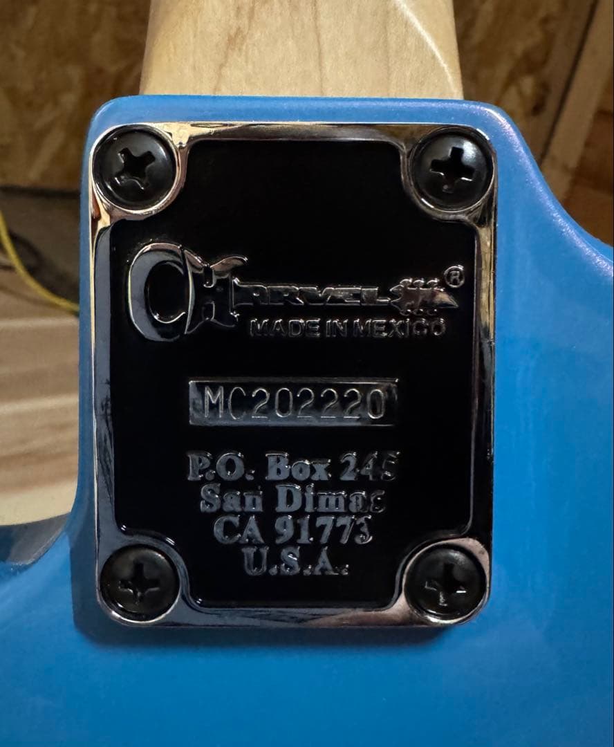 ベ*ト様 ハードロック　メタラー御用達 シャーベル　フロイドローズ付きストラト