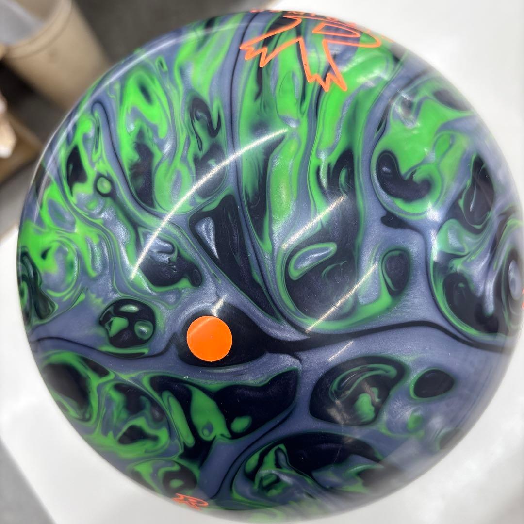 ZIG ZAG ボウリングボール 15LB ブラック/シルバー/ライム