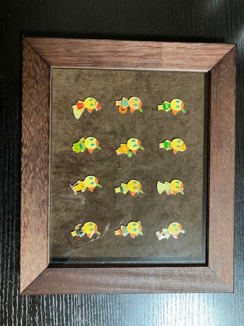 ミドリ電化　ミドリちゃんピンバッジ12種コンプリートケース