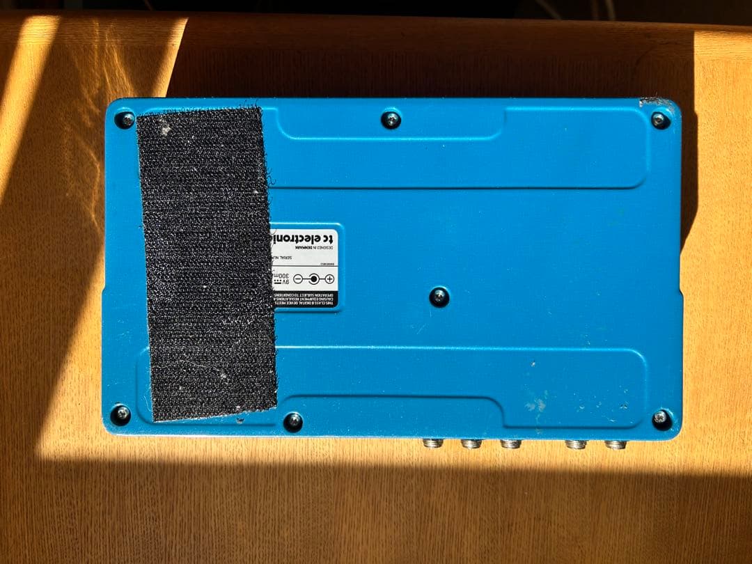 TC Electronic Flashback X4 ギターエフェクター