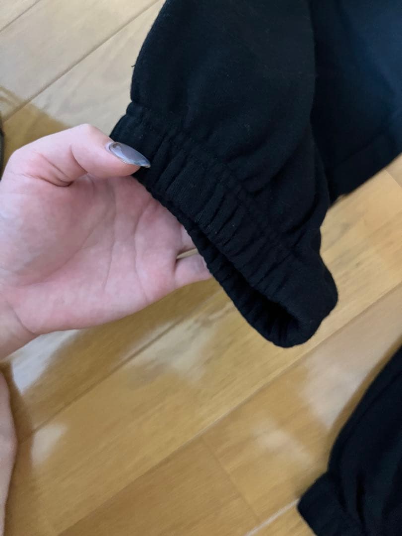 あいみょん　イルカな？スウェット