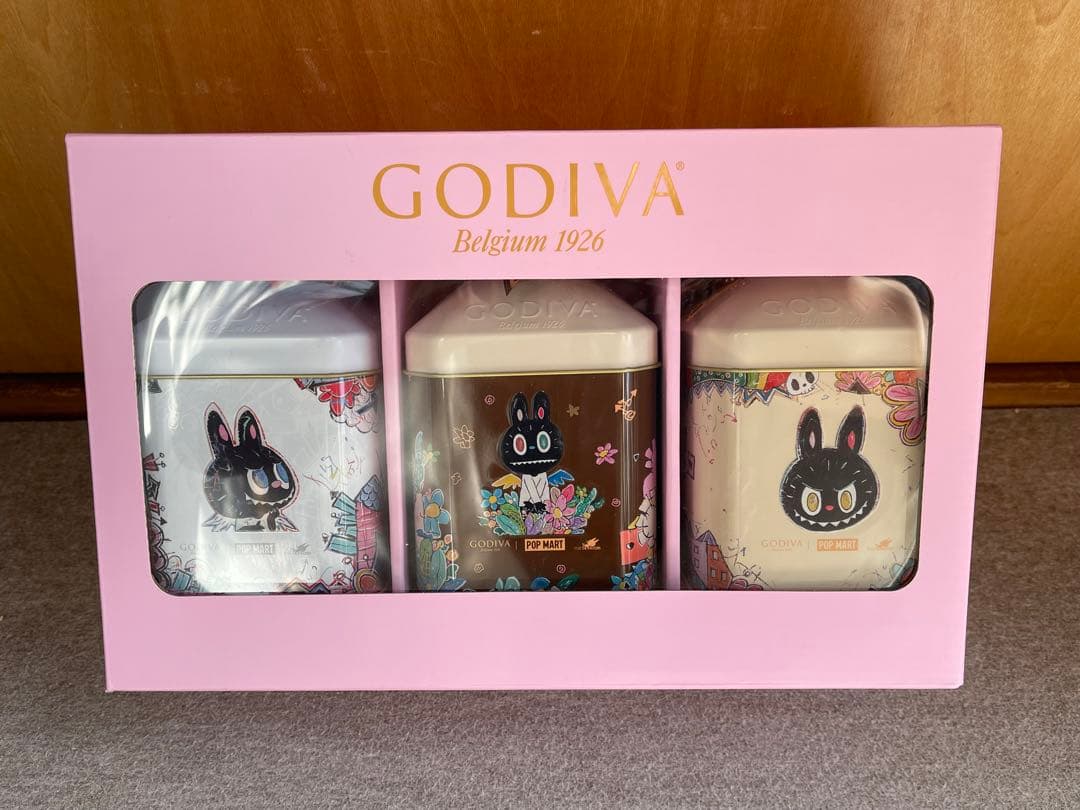 ラブブ　ゴディバ　Godiva