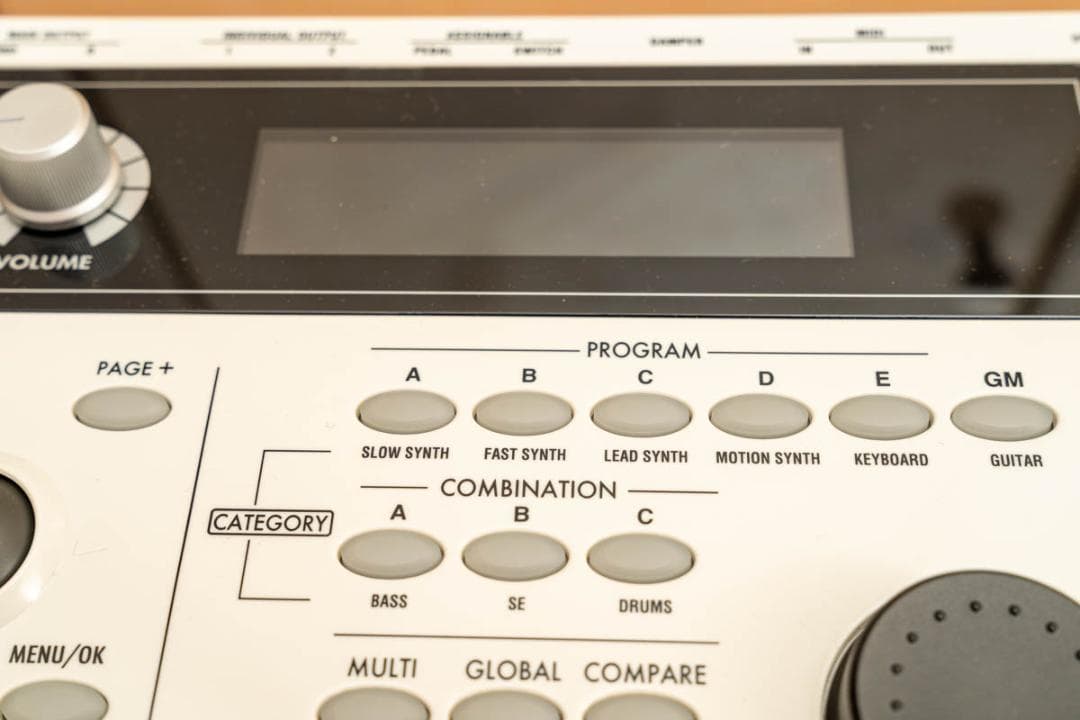 【美品】KORG micro X 37鍵 シンセサイザー