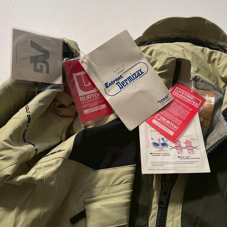 【新品タグ付き】バートン アナログ エントラント Dermizax ボードウェア