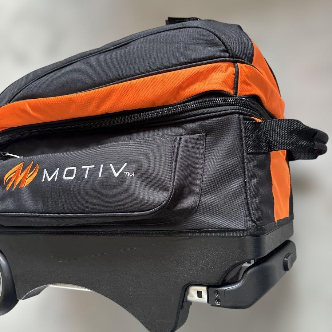 MOTIV モーティブ　ボウリングバッグ 2個用 付属品付　キャリー　キャスター