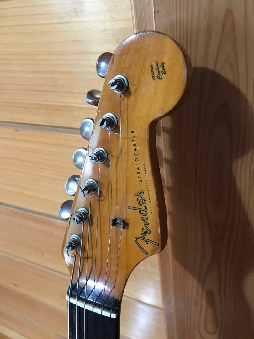 ギター Fender Japan ST57-70T Tobacco Sunburst