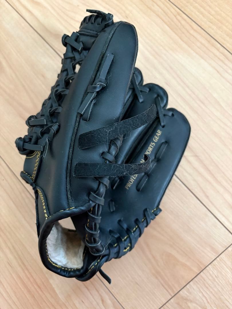 黒PUレザー軟式グローブ子供用とミズノキャッチャーミット本革製大人用ほぼ未使用品