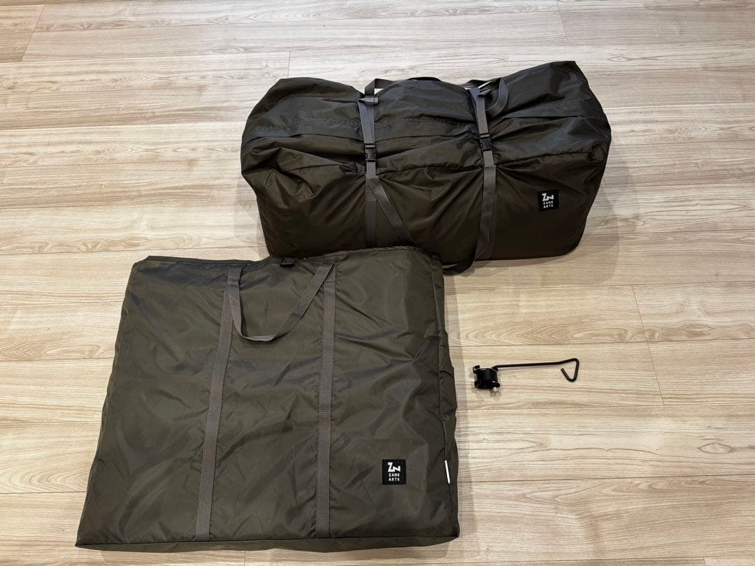 美品ゼインアーツ　ロロ　インナーテント、フロアマット、コズハンガー付き