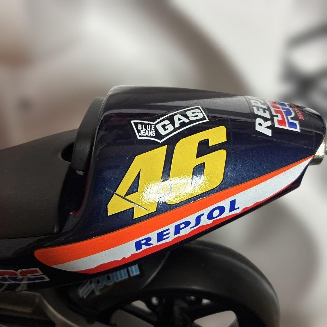 WORLD CHAMPIONSHIP HONDA RC 2II バイクフィギュア
