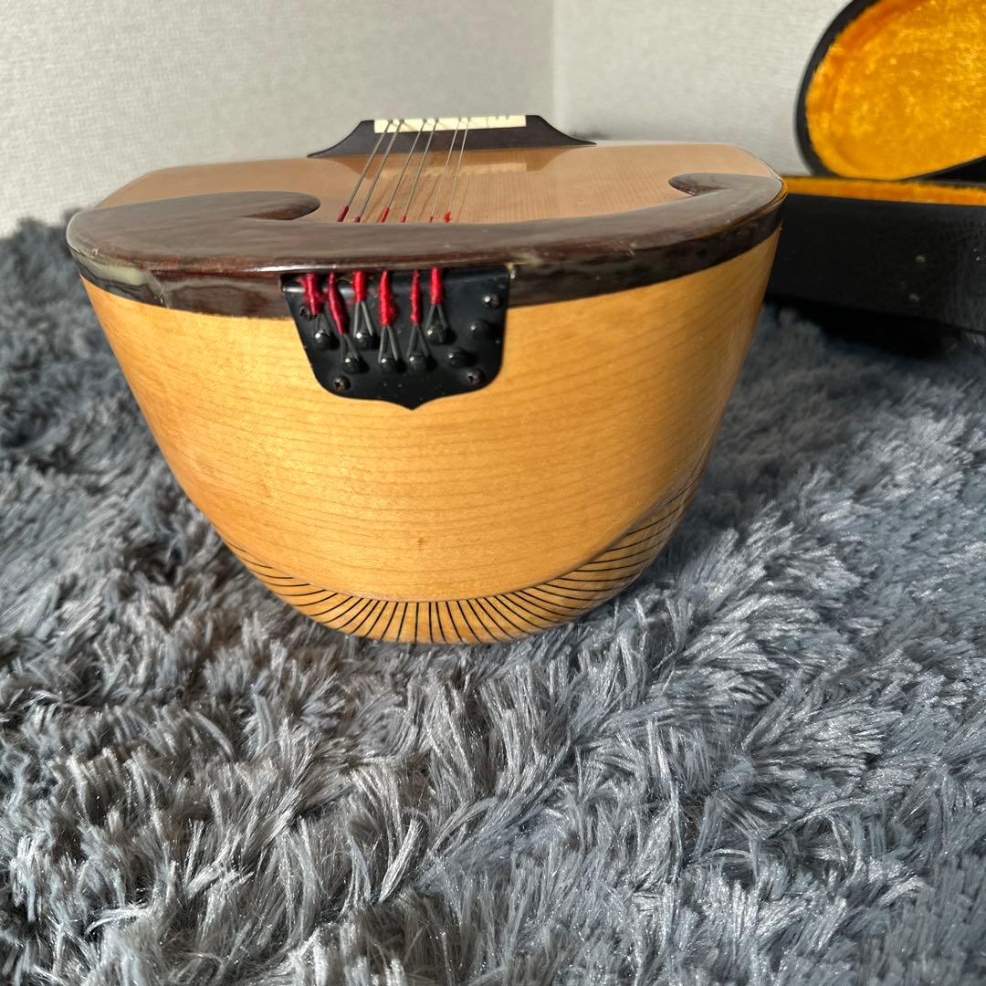 美鈴 マンドリン 弦楽器 ハードケース付属 野口実監修 高級