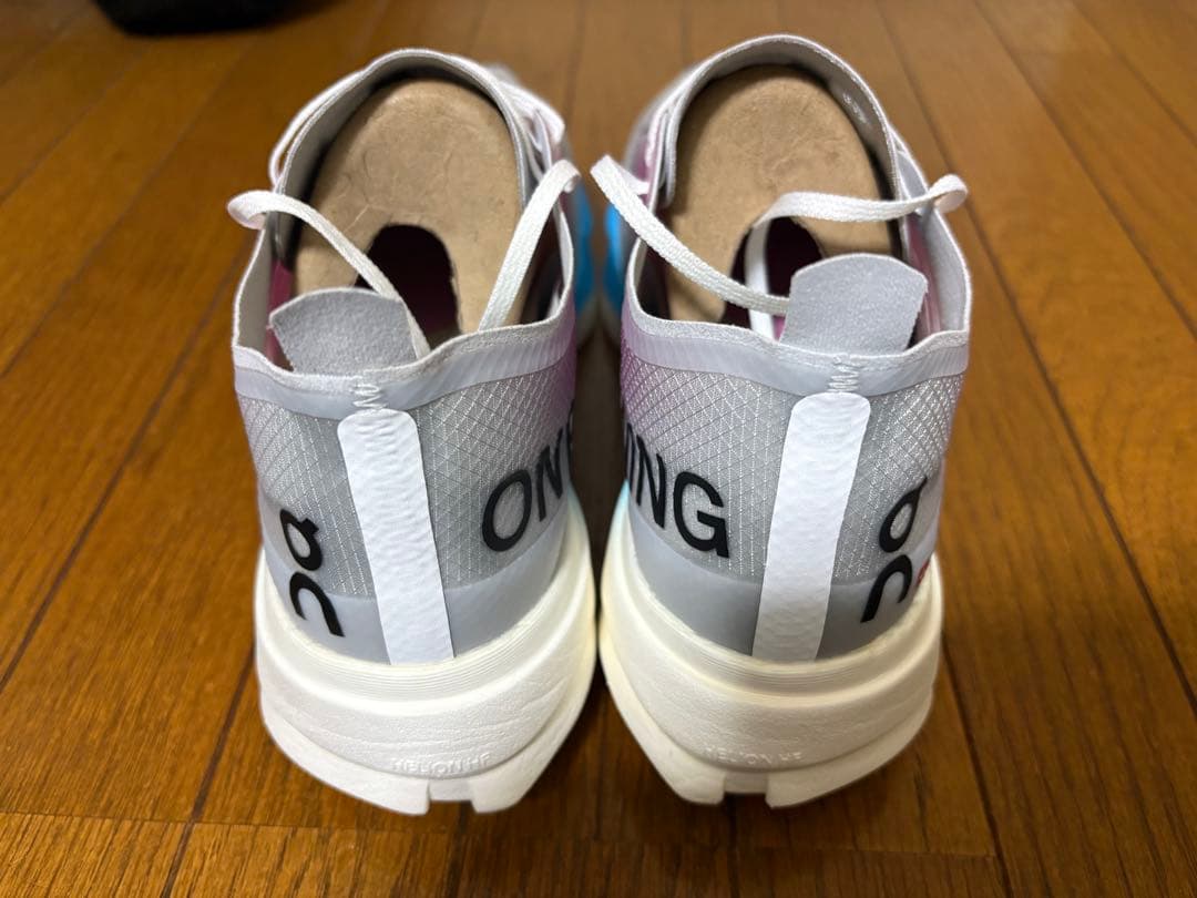 【新品正規品】早い者勝ち！大特価！クラウドブーム　ストライク25.0cm