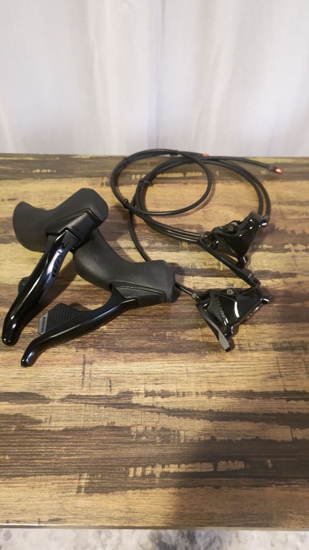 SRAM RIVAL eTap AXS 12速