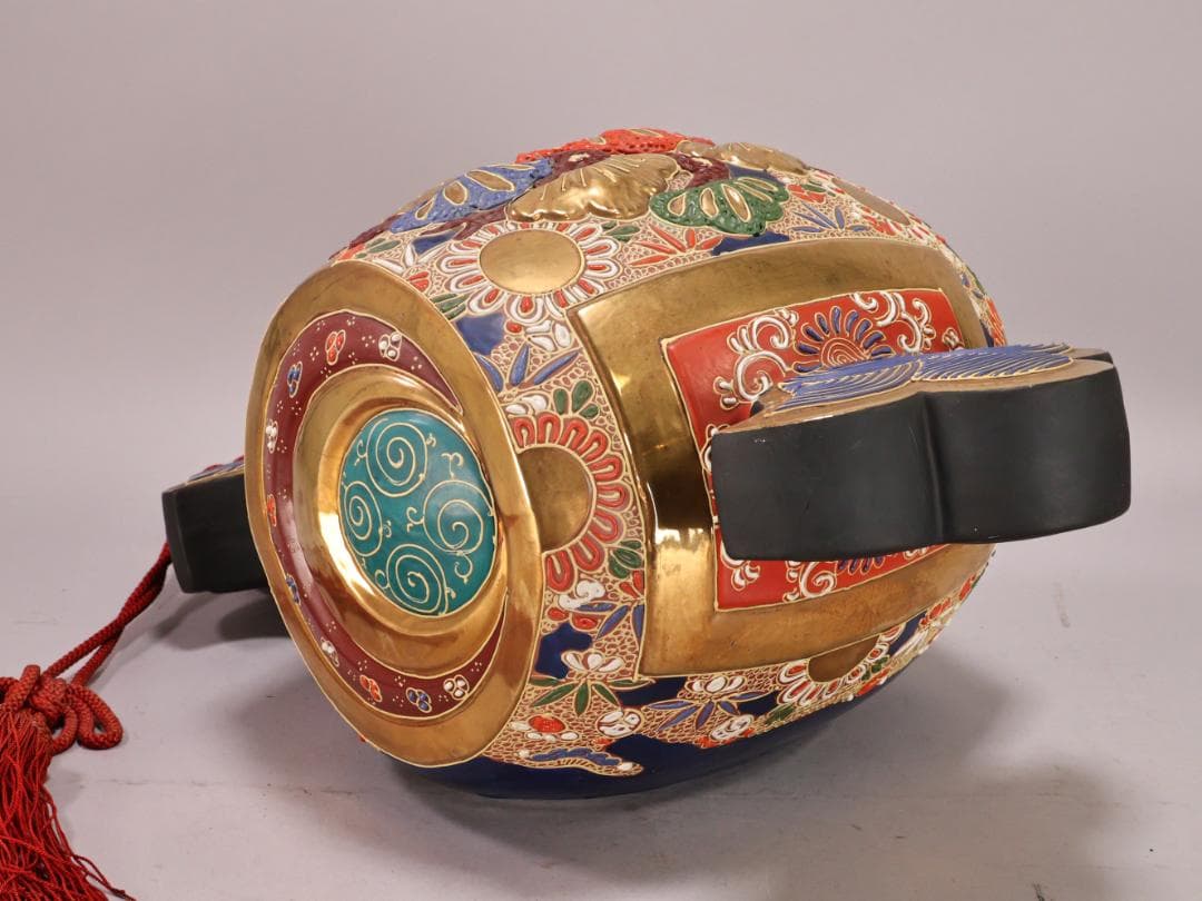 BK200　九谷焼　八幡窯　松鶴乃図　御小槌　金運　財運　開運　商売繁盛　置物