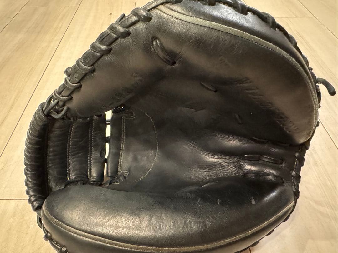 ハタケヤマ 少年軟式用キャッチャーミット TH-JR8BS 手入れ口