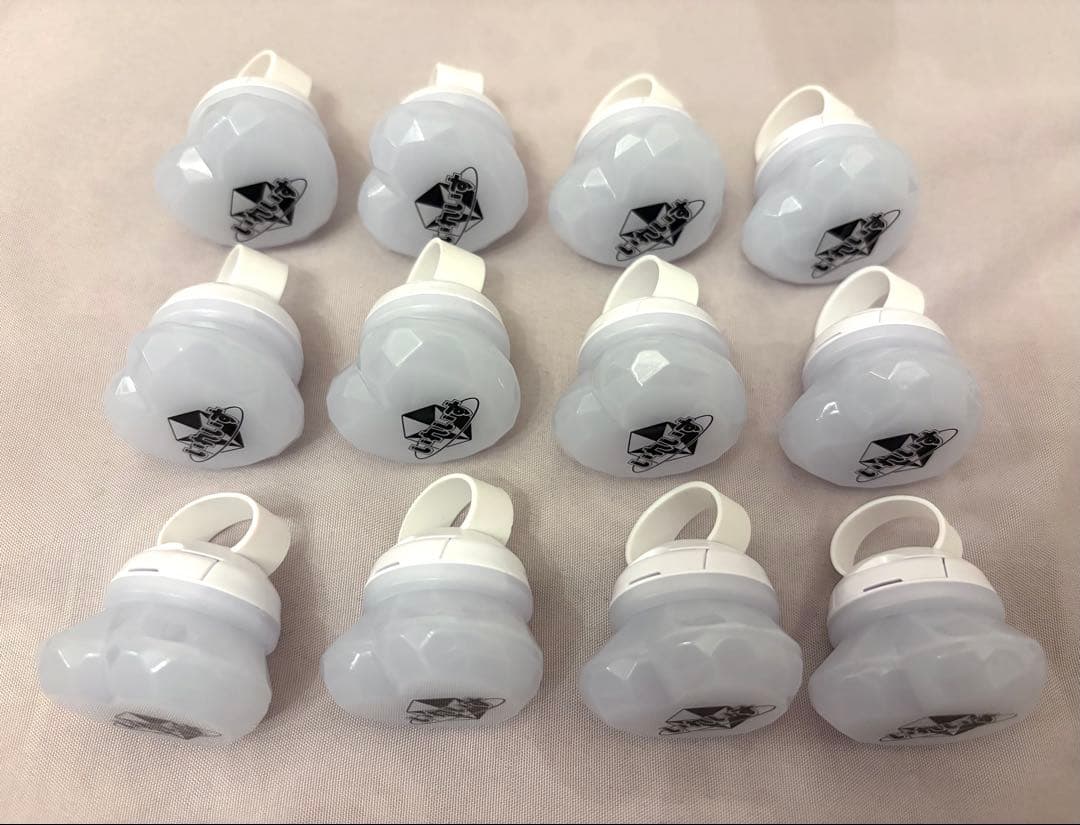 いれいす 初兎 リングライト ハート型 リンライ 12個 まとめ売り