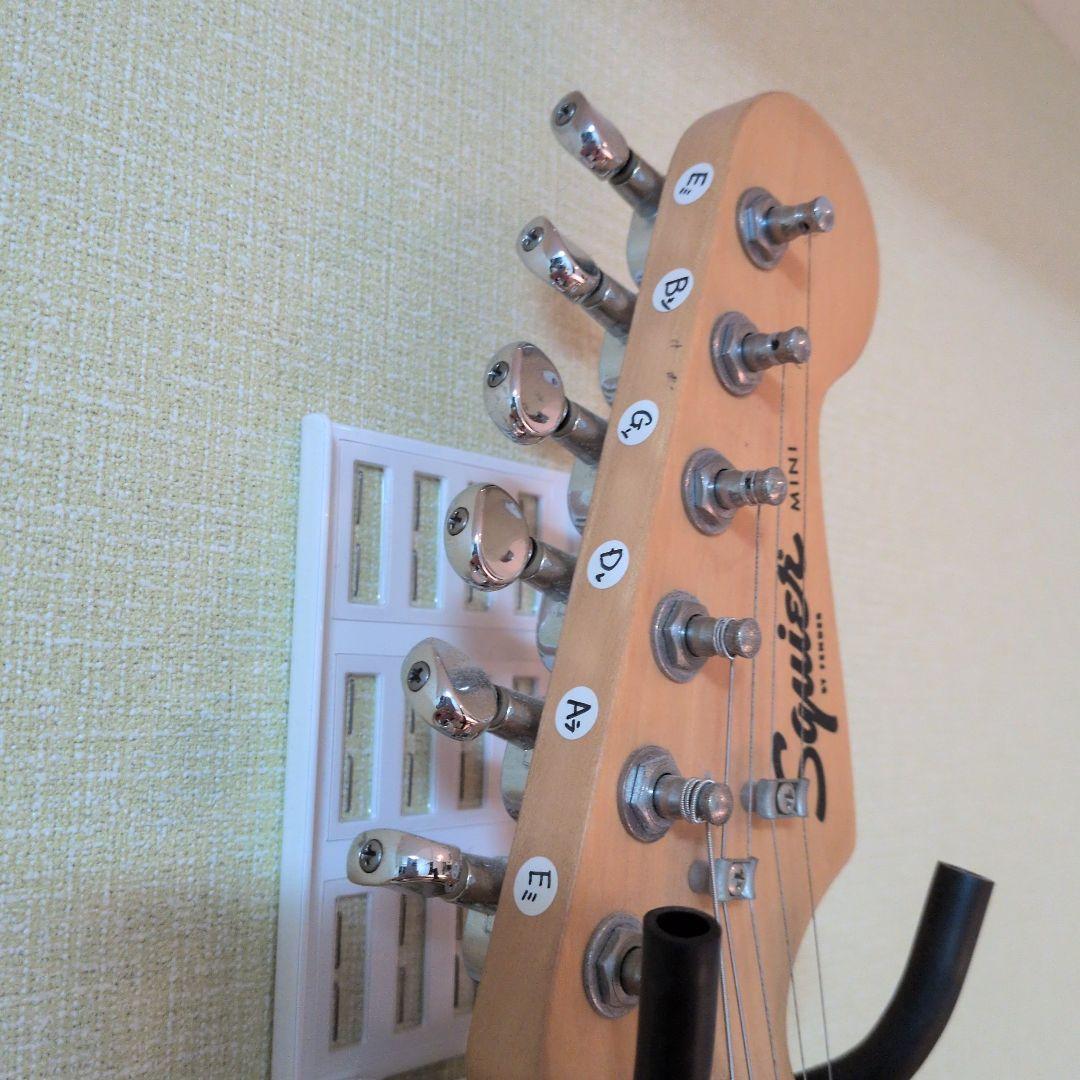 エレキギター　Squier Mini　レッド