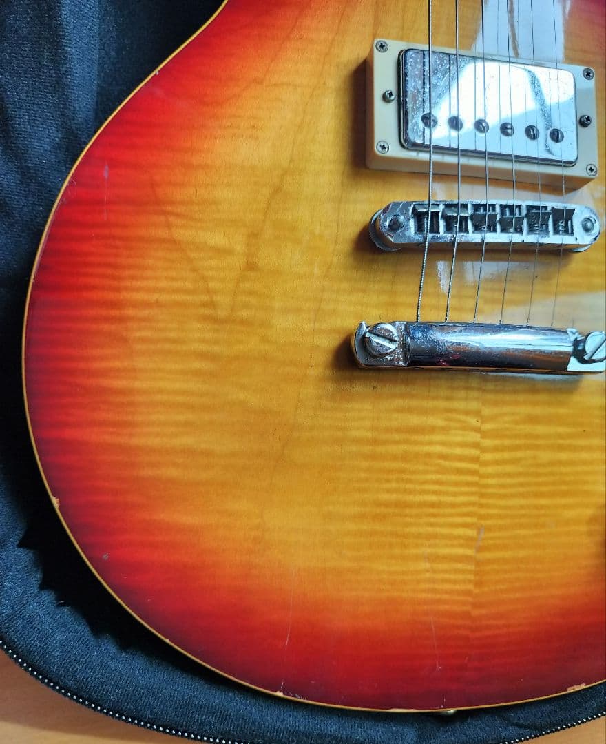 Greco☆’77年製レスポール トラ杢 ほぼオリジナル Tokaiギグバッグ付